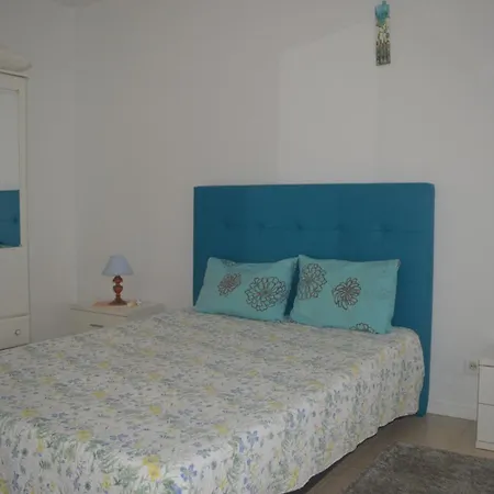 Ricardo Holidays At Πανσιόν Ναζαρέ